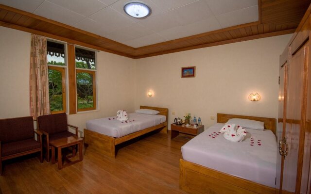 Ruby True Hotel