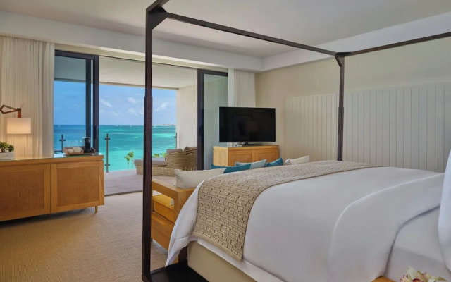 The St. Regis Aruba Resort