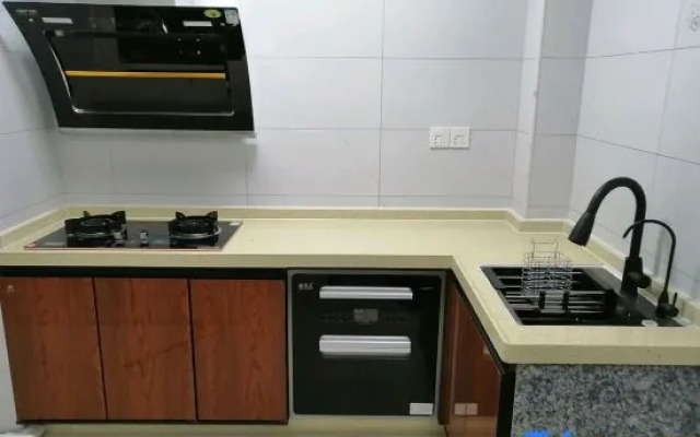 Nanning Langji Tianya Sensen Apartment