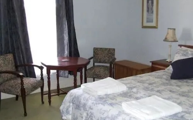 Braeside Bed & Breakfast