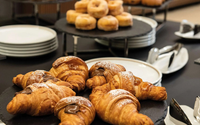 Gold Tower Lifestyle Hotel