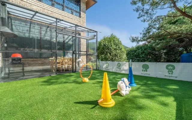 Pocheon Luxjay pet Pension