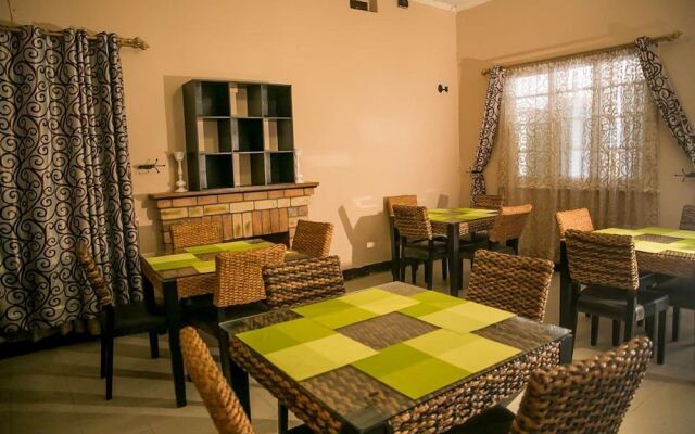 Aabiya Lodge