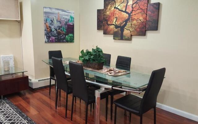 Private Garden Apartment