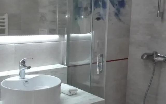 Apartament Lux Monika Rewal z tarasem i garażem