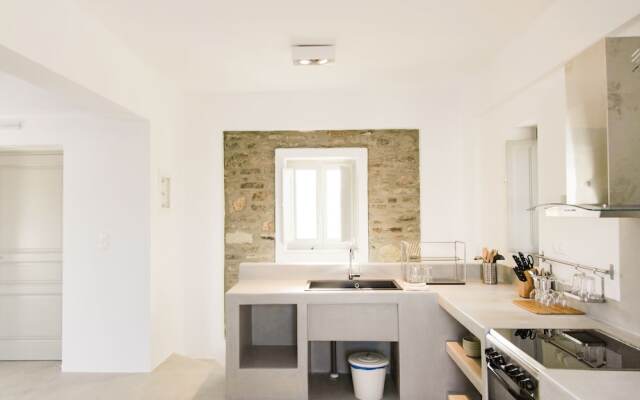 Antiparos Homes