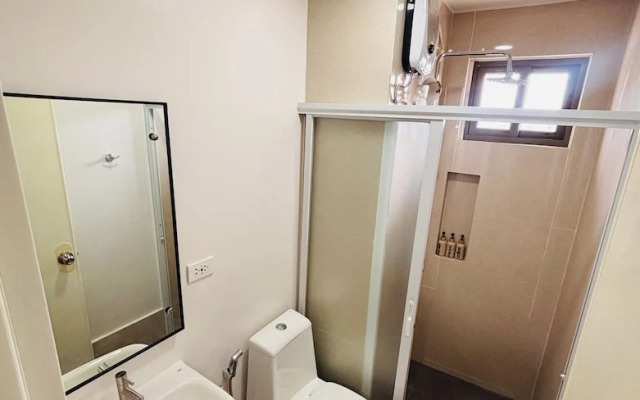 Minimalist Comfort Modern Stay & Cozy Vibes