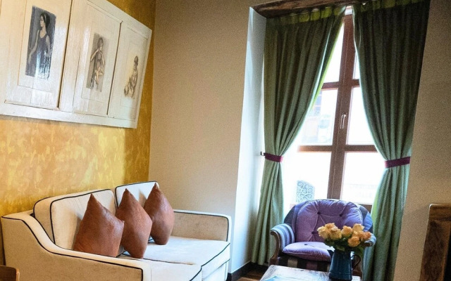 Old Town Quito Suites, Apartments & Boutique hotel