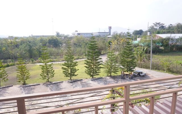 Mountain Green Resort Dansai
