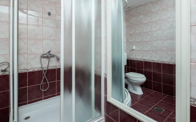 A5 - Modern apt With Terrace, 3 min Walk to Beach