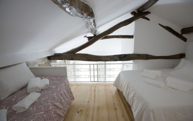 Comendador 1895 Apartments 5