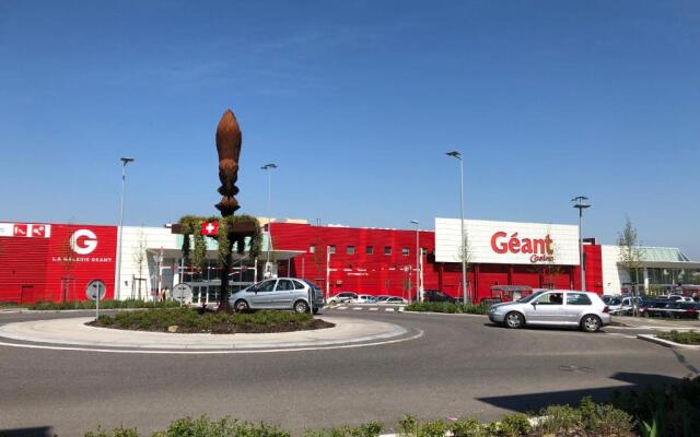 Comfort Stay Basel Airport 1B46