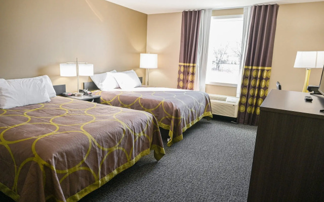 Super 8 by Wyndham Moosonee