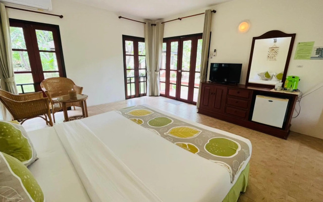 Suan Bankrut Beach Resort