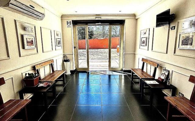 Palace Rome - Hostel