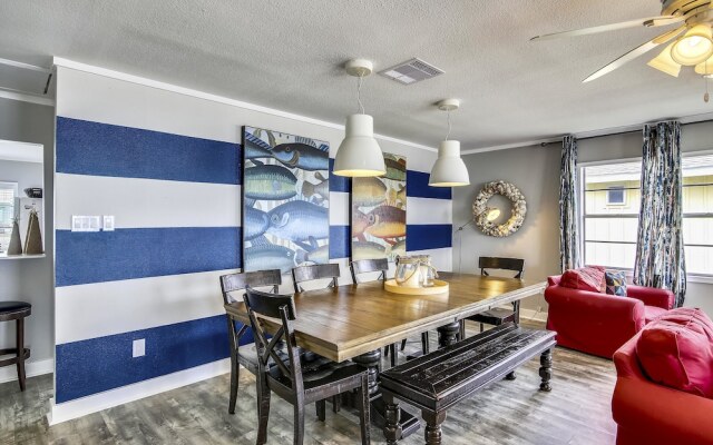 Bermuda Beachfront by RedAwning