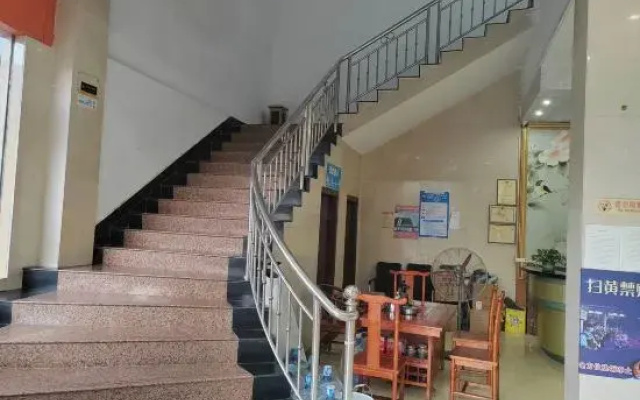 Yongsheng Business Hotel