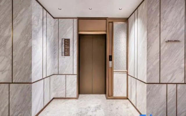 Manxin Hotel in Niujie, Guang'anmen, Beijing.