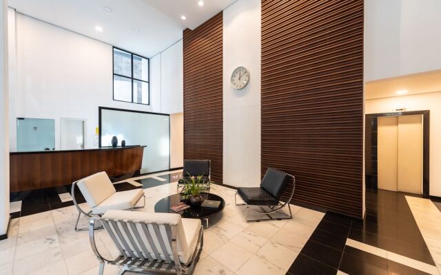 Praca Benedito Calixto - Duplex