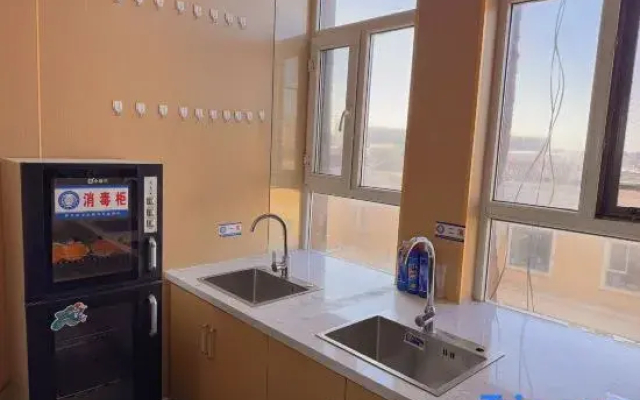 Yudu Hotel (Liuxing Street Yining Airport)