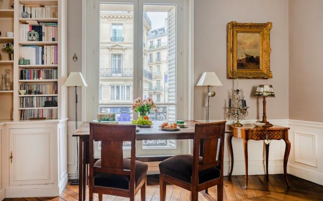 Paris Royal South Residence