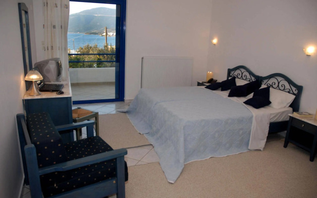 Alykes Hotel Apartments