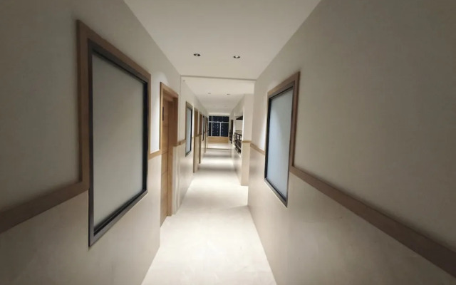 Hotel Beverly Plaza Kozhikode