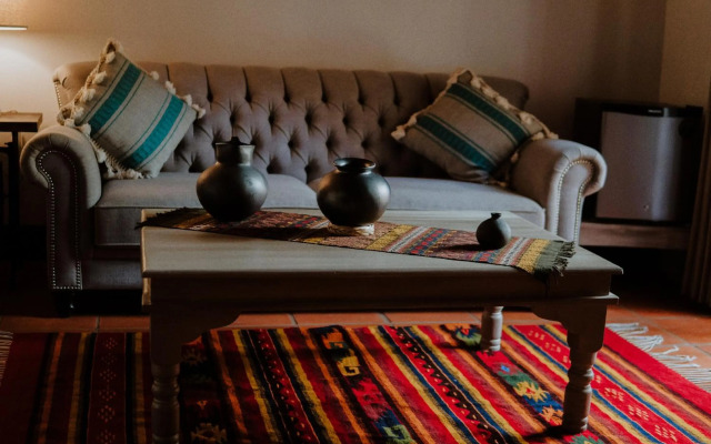 Casa de Adobe Gallery & Luxury Boutique