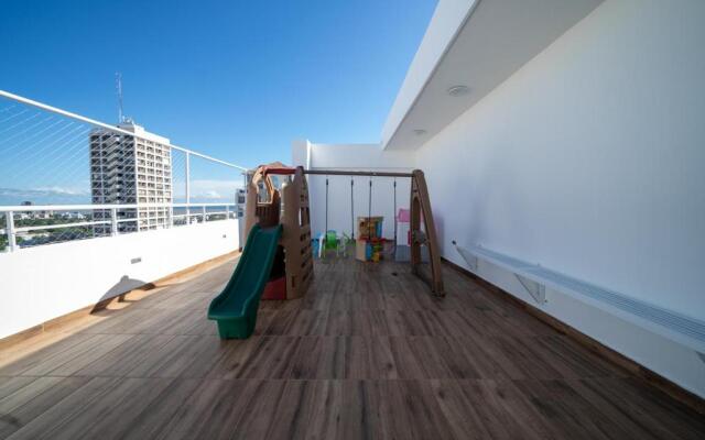 Sdq, Gym, Pool, 1br 2B, Downtown F7