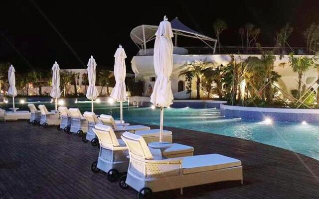 Dusit Thani Shuangyue Bay Resort Huizhou