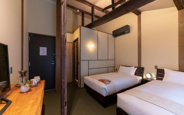 THE MACHIYA Kamiumeya