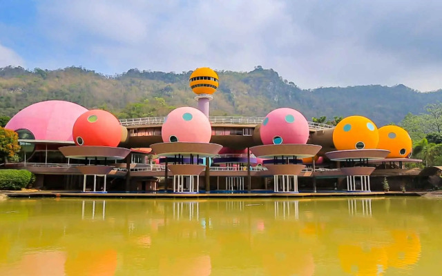 DNA Super Ozone Resort Khao Yai