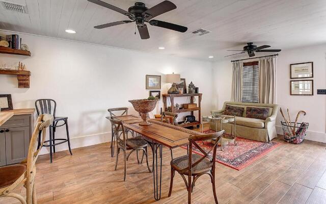 The Gulf House Gs512 Home