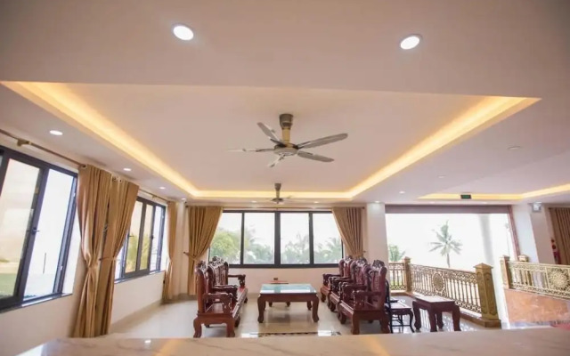 Tu Phuong Hotel TH by Bay Luxury