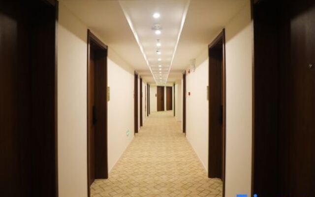 Yuan He Hotel Beijing(Beijing North China Electric Power University)