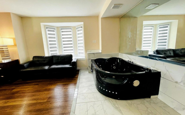 Falls Lodge and Suites