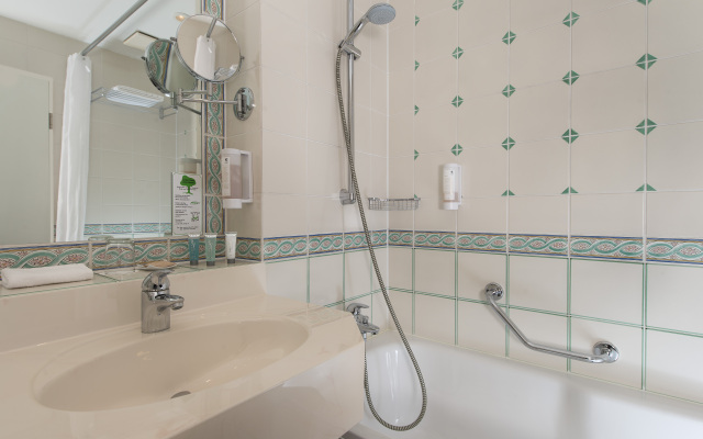 TRYP by Wyndham Koeln City Centre Hotel