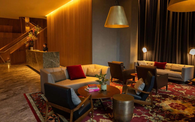 Next Hotel Melbourne, Curio Collection by Hilton