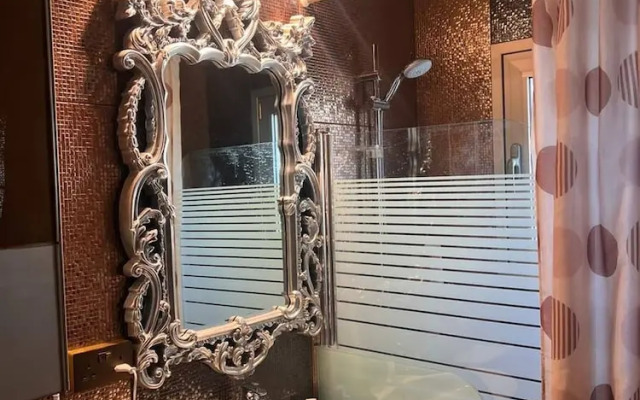 Luxury Seaside Villa