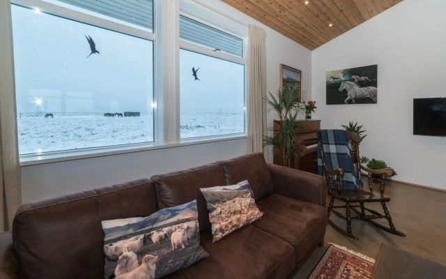 Álftröð Guesthouse