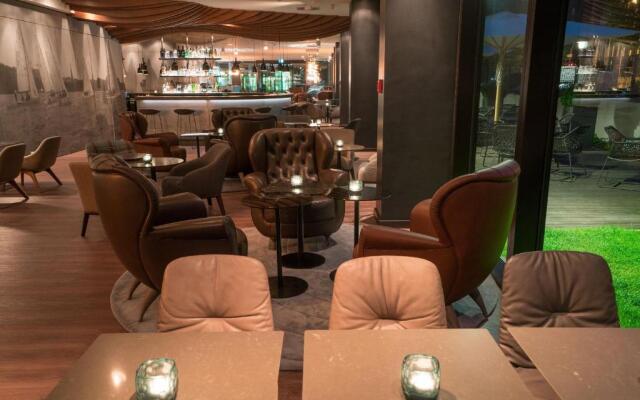 Motel One Hamburg - Alster