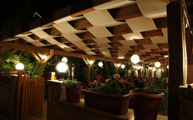 Venus Hotel