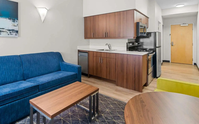 Park Inn by Radisson, Kelowna