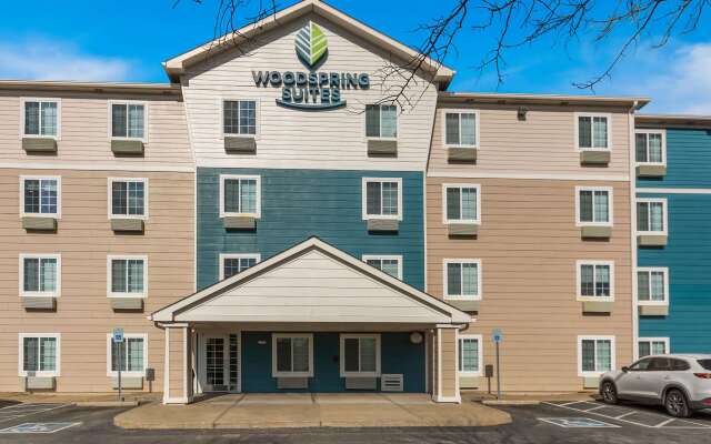 WoodSpring Suites Evansville East