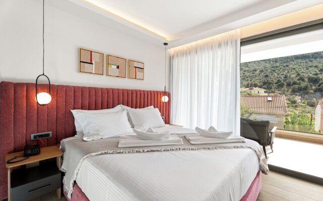 Ennea Muses Rooms & Suites