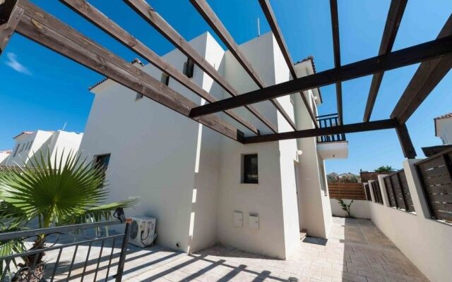 Villa Myron