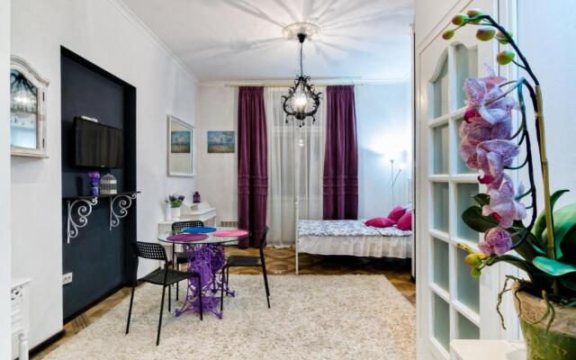 Stylish Studio near Rynok square