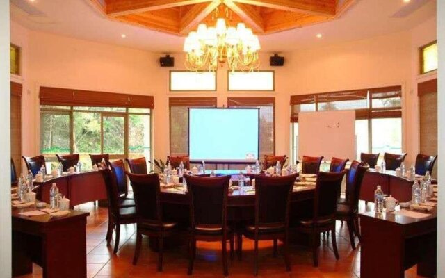 East Huangshan Castel Hotel