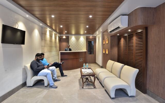 Hotel Aarya International