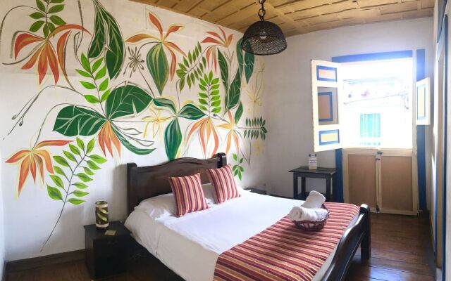 Hostal Ciudad De Segorbe - Hostel